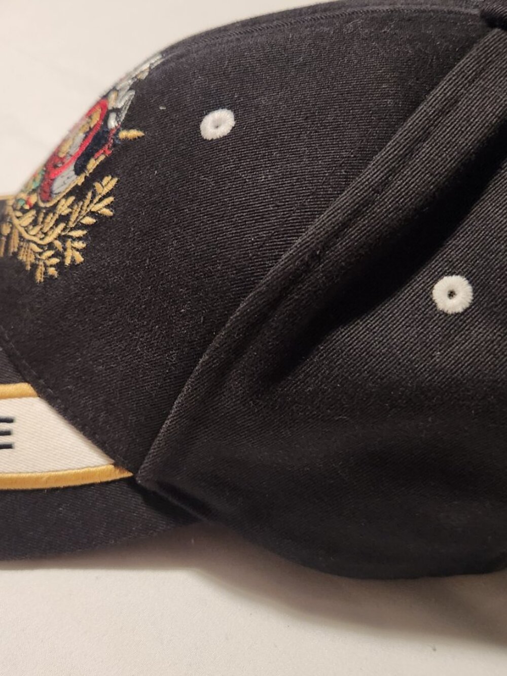 Supreme - SS22 Sailor Crest 6 panel Hat - Picture 4 of 7